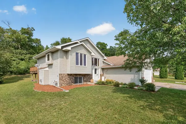 8510 Trista Lane E, Saint Bonifacius, MN 55375