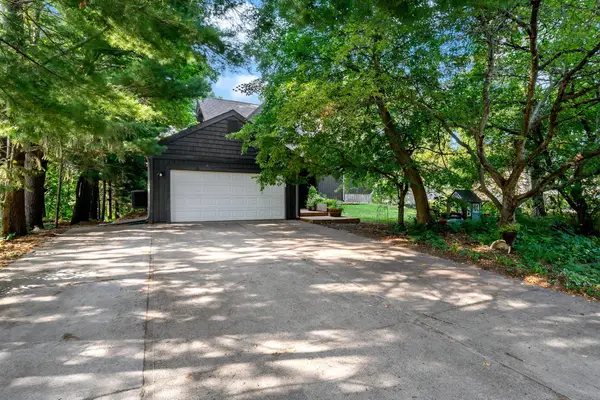388 Nottingham Drive, Circle Pines, MN 55014