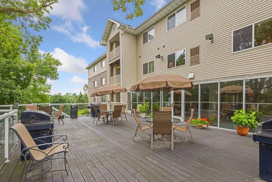 1321 Lake Drive W #123, Chanhassen, MN 55317 - #2