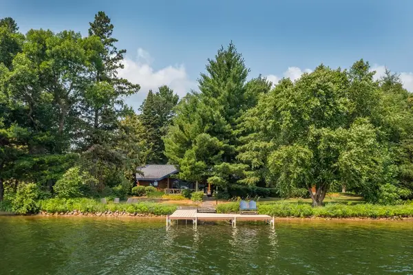 1137 Schaefers Point Road, Lake Shore, MN 56468