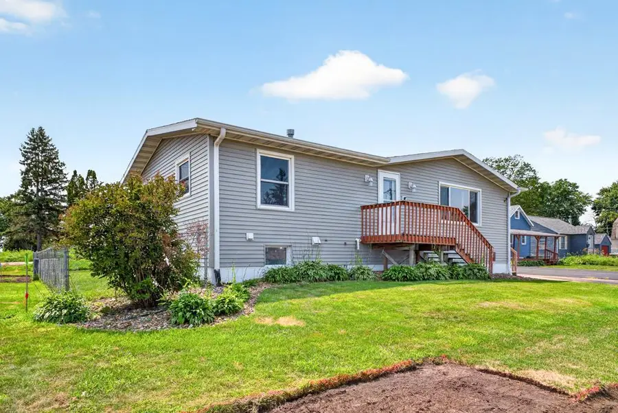 102 5th Street Sw, Kasson, MN 55944 - #2