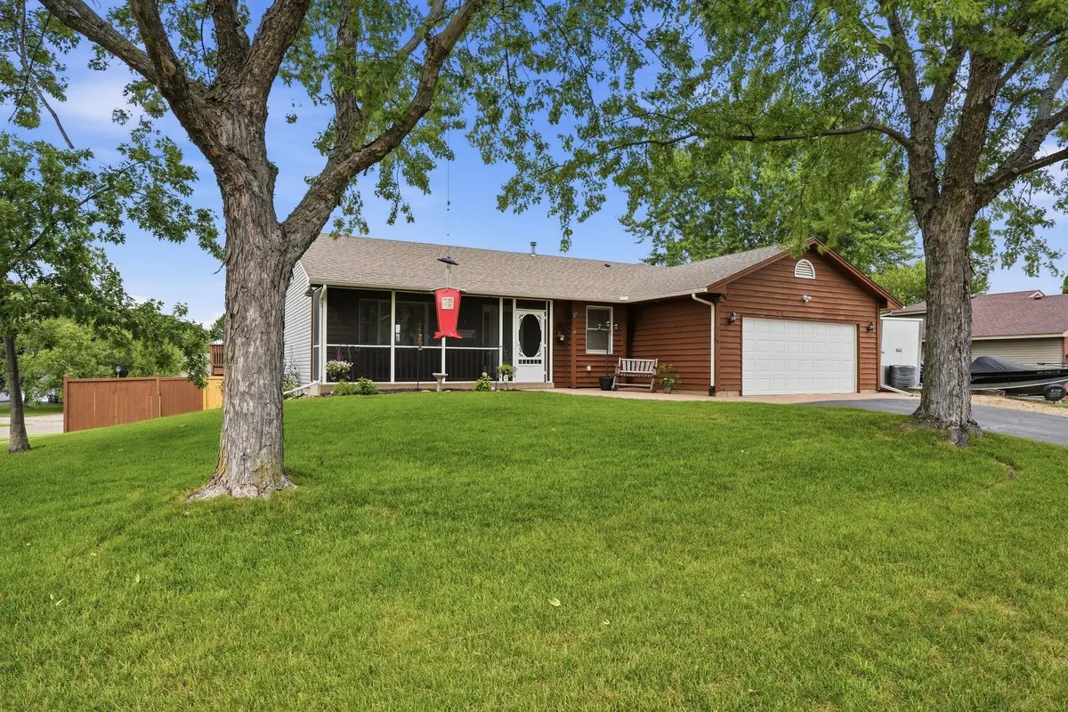 17314 Greentree Path, Lakeville, MN 55044 - #1