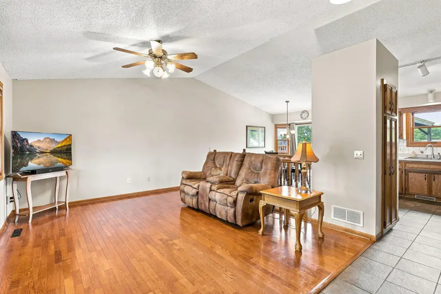 17314 Greentree Path, Lakeville, MN 55044 - #3
