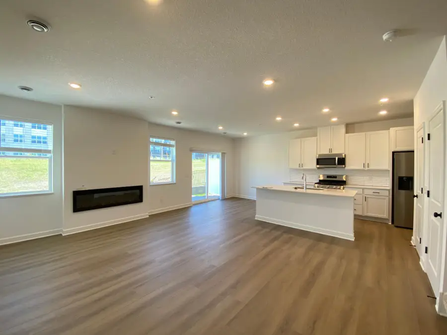 4026 Hayward Avenue N, Oakdale, MN 55128 - #2