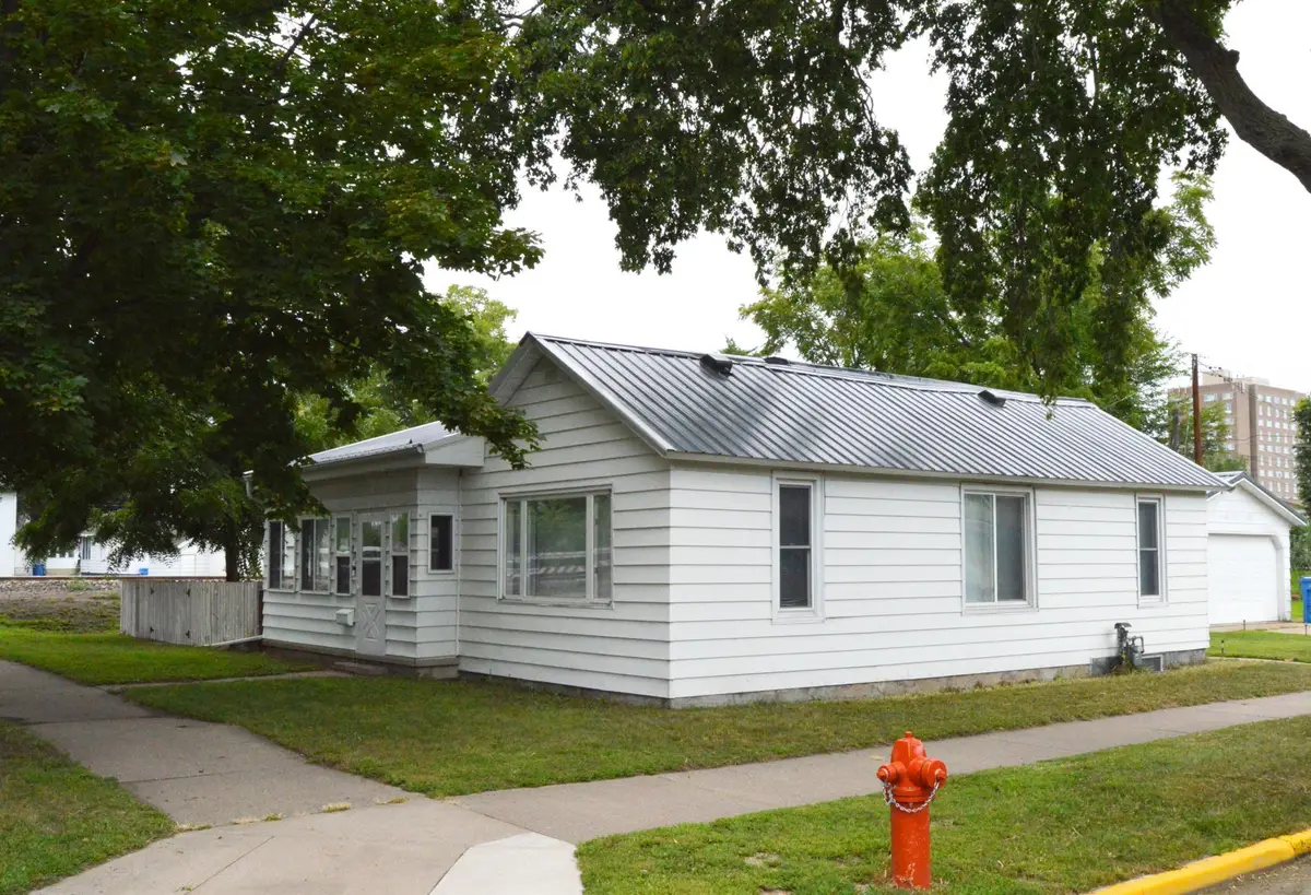 574 Wilson Street, Winona, MN 55987 - #1