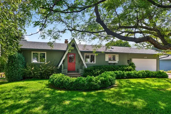 103 Lakeside Drive, Stillwater, MN 55082