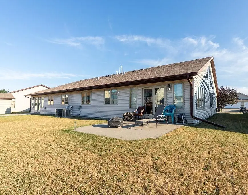1105 Southwood Drive, Dilworth, MN 56529 - #3