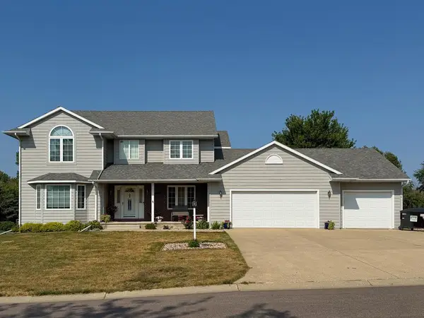 765 Sterling Avenue, Worthington, MN 56187