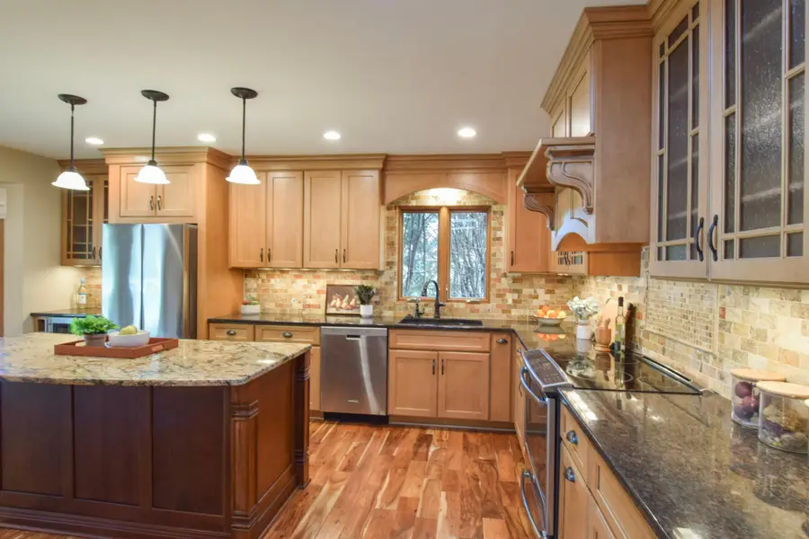 4428 Pleasant Drive, Arden Hills, MN 55112 - #2