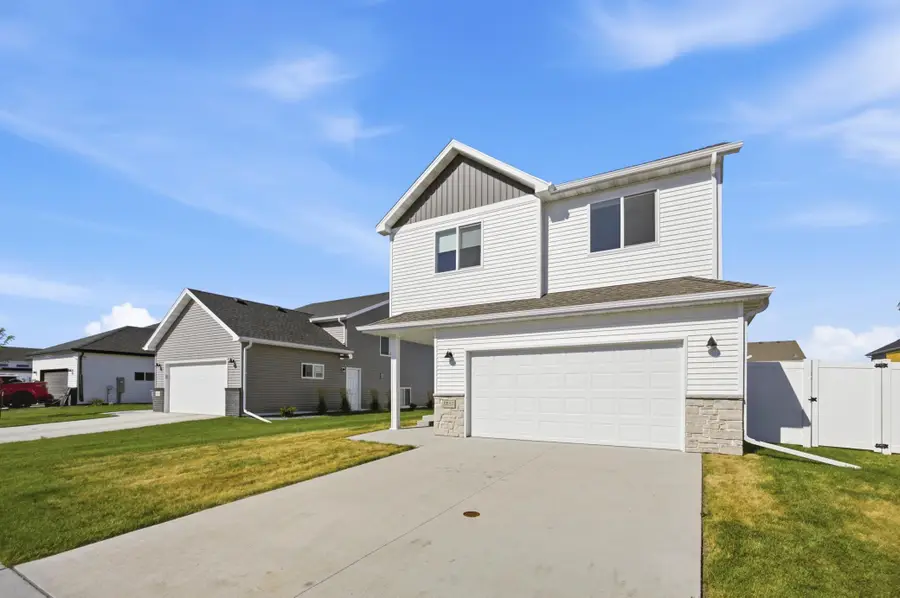 3851 19th Street S, Moorhead, MN 56560 - #2