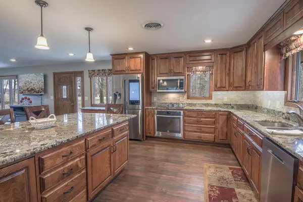 43453 105th Avenue, Holdingford, MN 56340