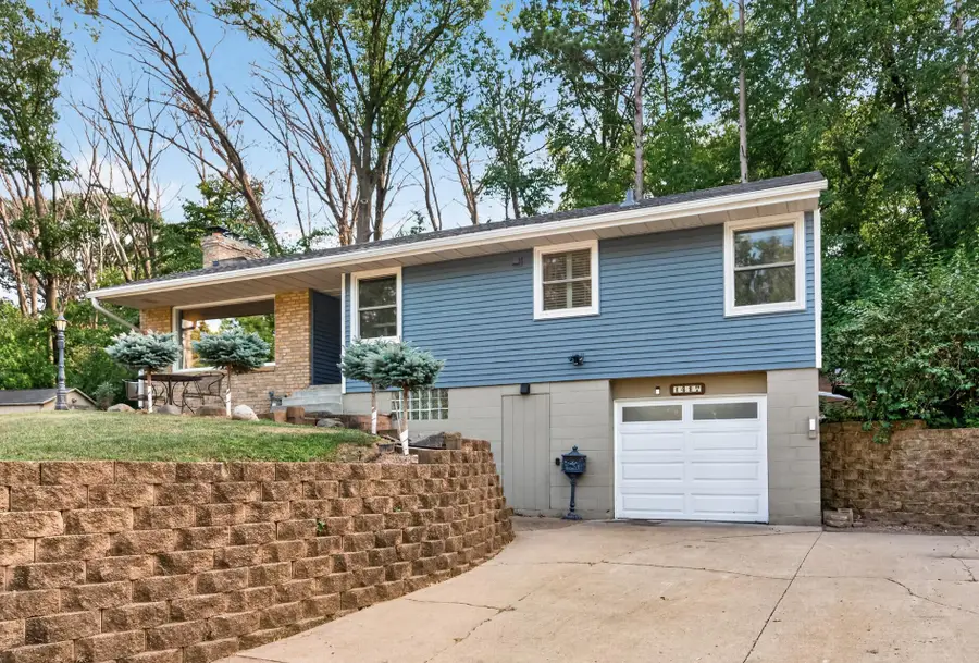 1417 Stickney Avenue, South Saint Paul, MN 55075 - #2