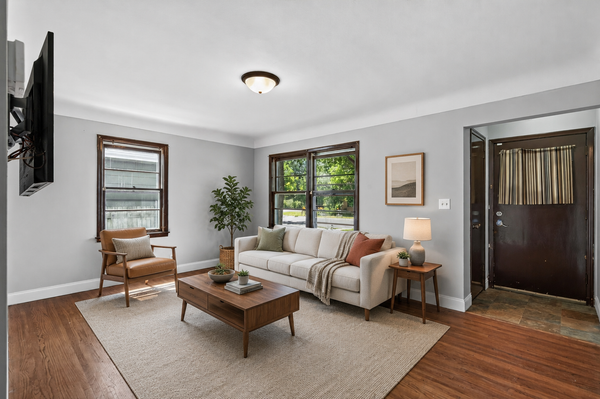 3911 Jackson Street Ne, Columbia Heights, MN 55421