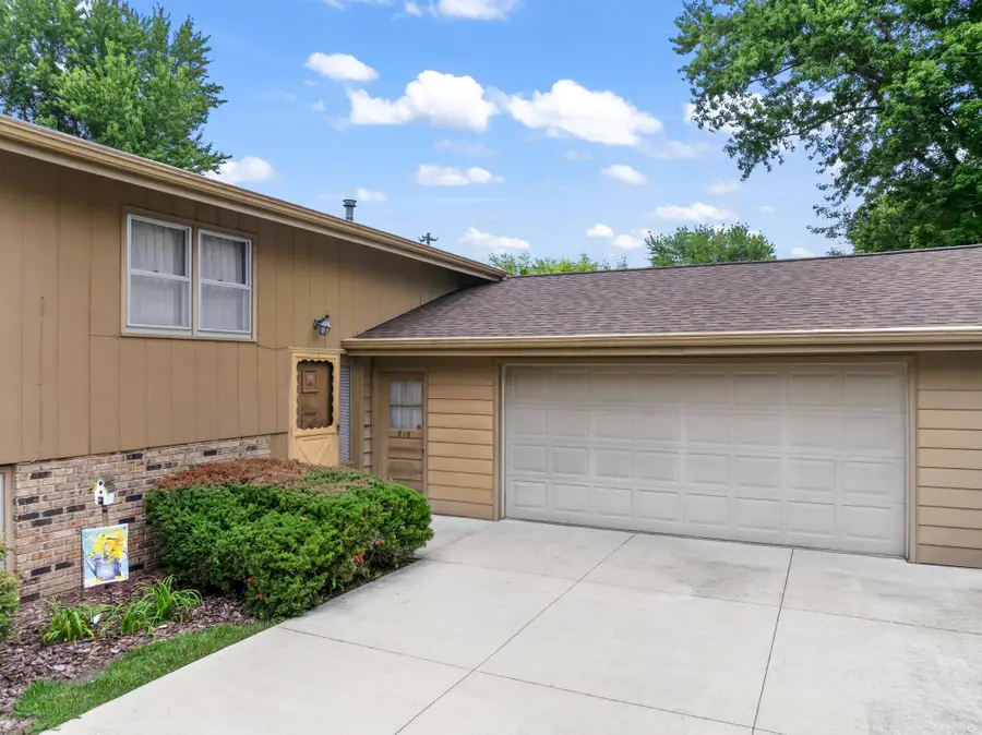 816 1st Avenue Nw, Byron, MN 55920 - #3