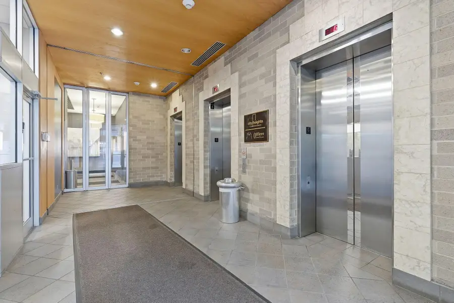 431 S 7th Street #2704, Minneapolis, MN 55415 - #3