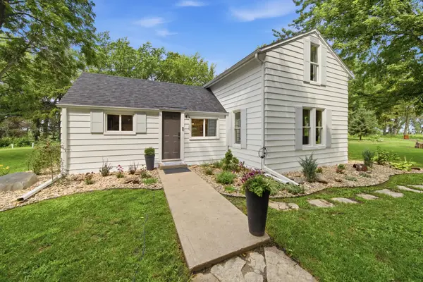 10337 30 Highway Sw, Hayfield, MN 55940