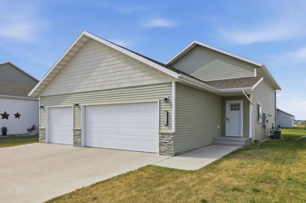 6717 71st Avenue S, Horace, ND 58047 - #1