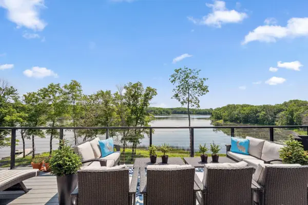 4855 Linden Cove Lane, Savage, MN 55378