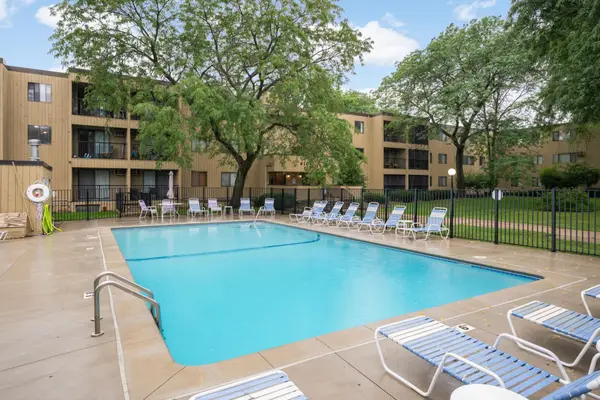 4101 Parklawn Avenue #316, Edina, MN 55435