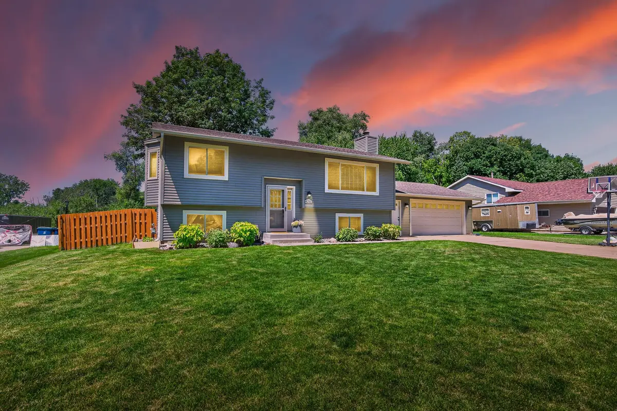 4251 Elizabeth Lane, Vadnais Heights, MN 55127 - #1