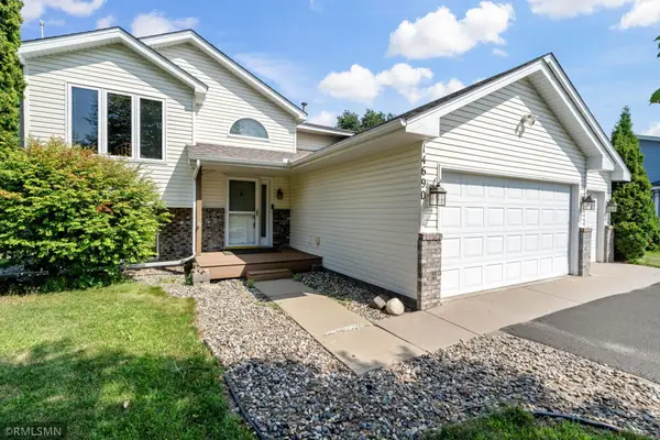 14690 Glenbrook Avenue N, Hugo, MN 55038