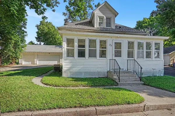 23 Main Street E, Morristown, MN 55052