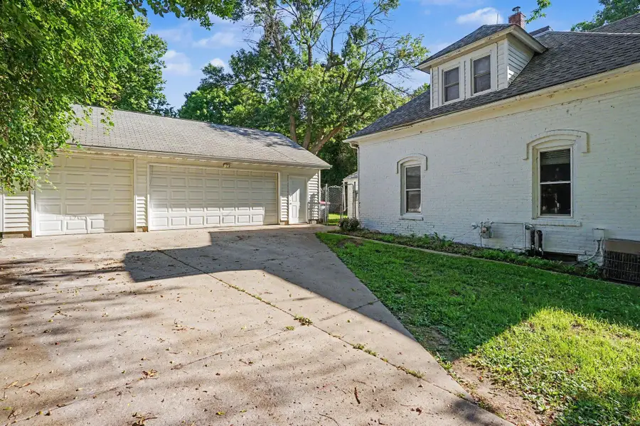 23 Main Street E, Morristown, MN 55052 - #2