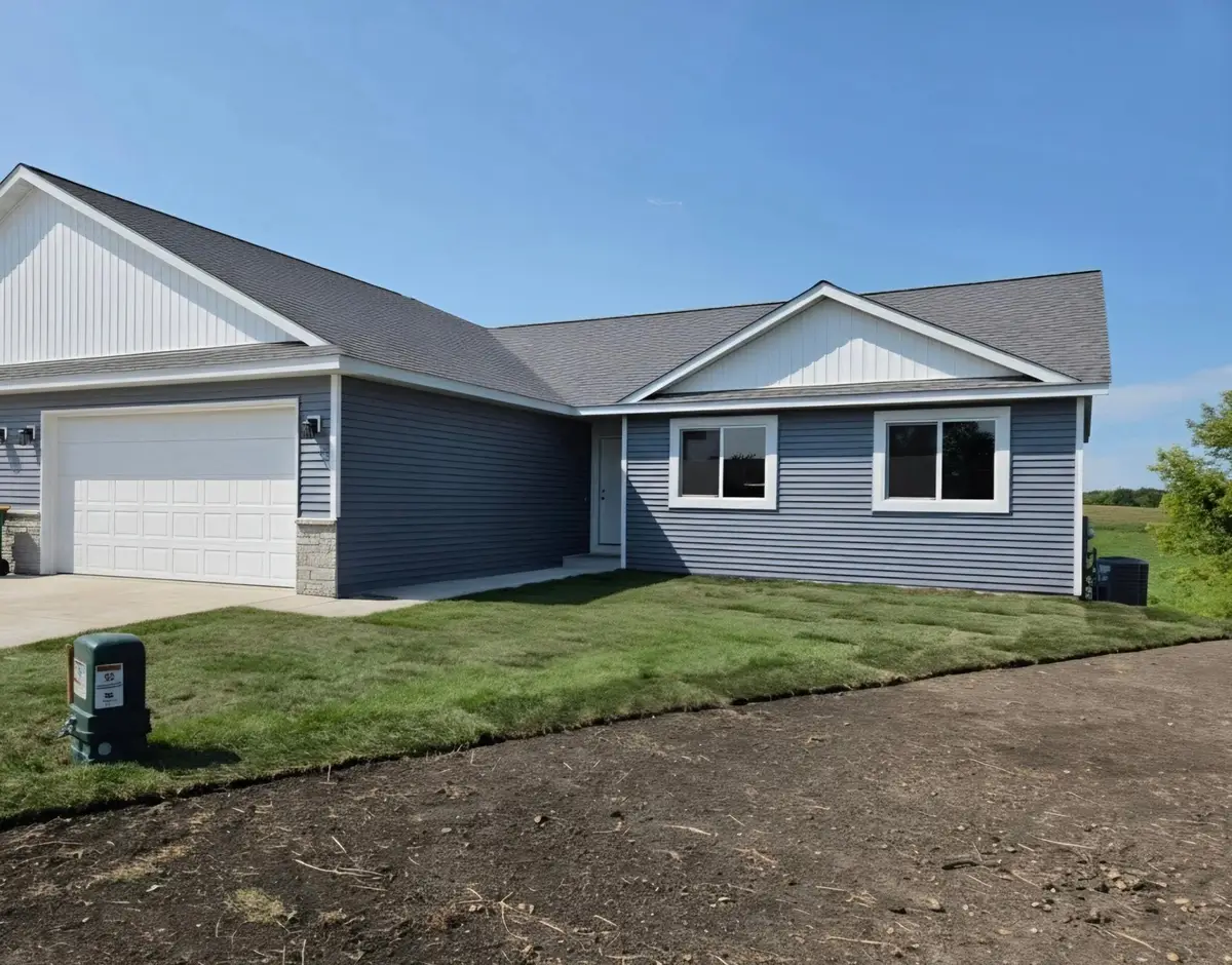 218 Fischer Court Nw, Montgomery, MN 56069 - #1