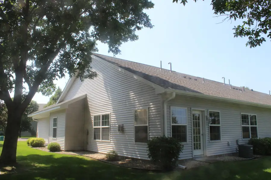 11735 Spruce Drive, Monticello, MN 55362 - #2