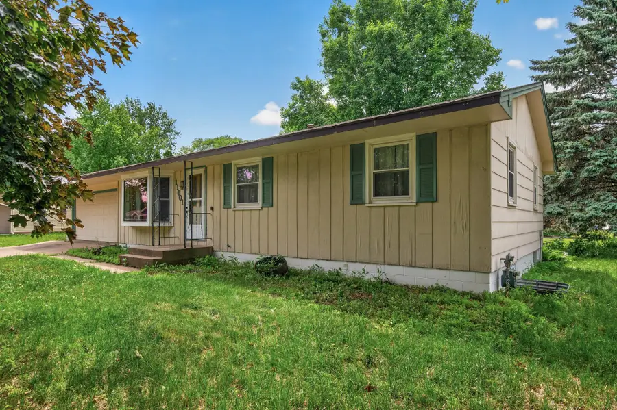 11601 Georgia Avenue N, Champlin, MN 55316 - #2