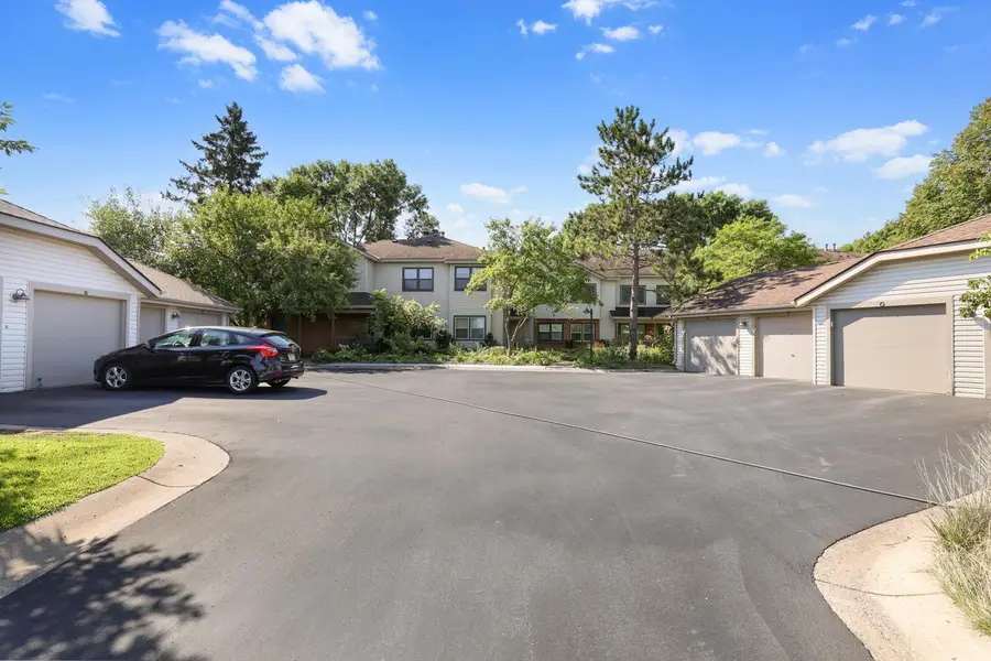 990 Kensington Trail #107, Eagan, MN 55123 - #3