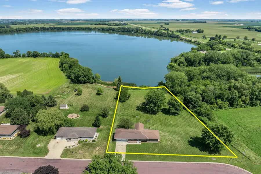 326 Fox Lake Avenue, Sherburn, MN 56171 - #3