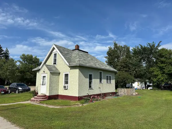 410 Conley Avenue S, Thief River Falls, MN 56701