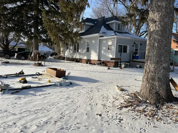 108 N West Street, Ceylon, MN 56121