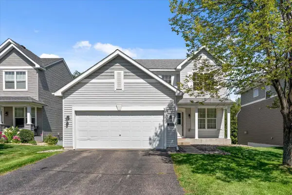 211 Pine Hollow Drive, Circle Pines, MN 55014