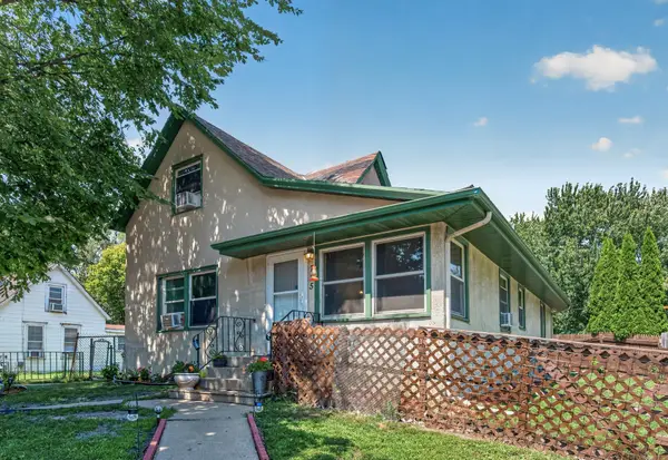 725 California Avenue E, Saint Paul, MN 55106