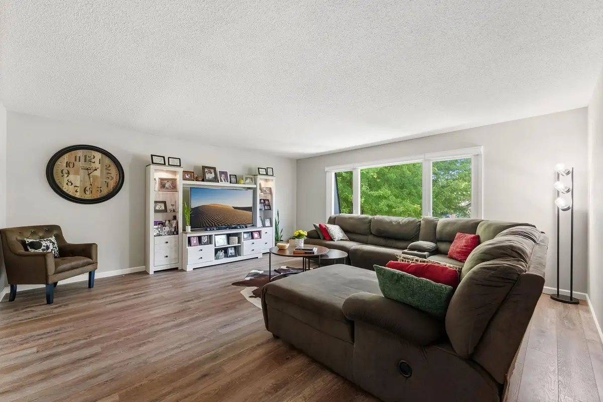 6435 Vernon Avenue S, Edina, MN 55436 - #1