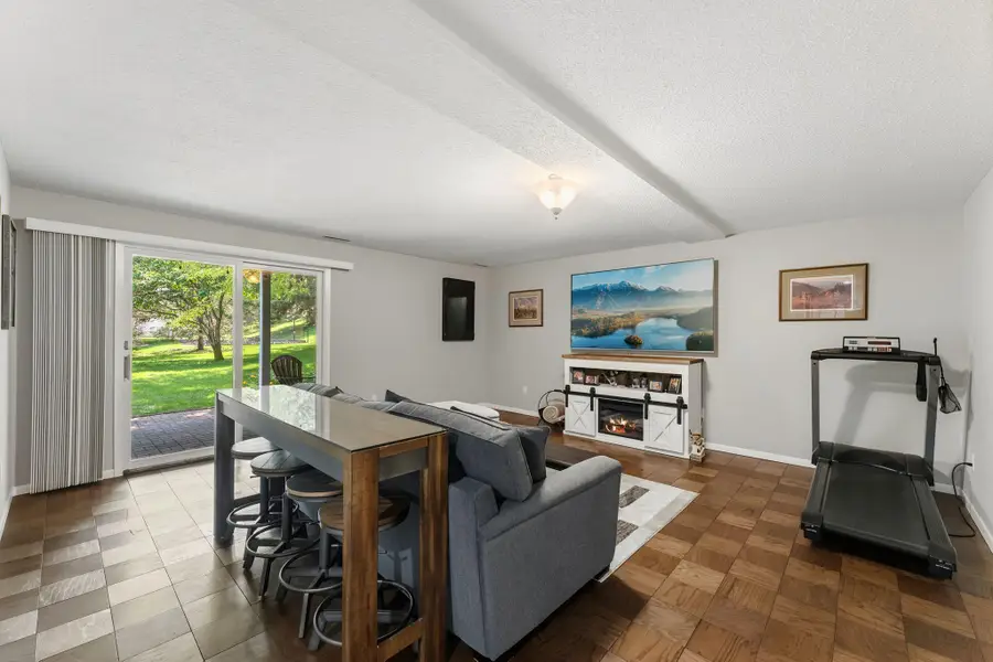 6435 Vernon Avenue S, Edina, MN 55436 - #2