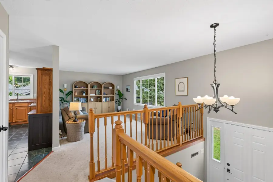 7433 Columbia Court, Woodbury, MN 55125 - #3