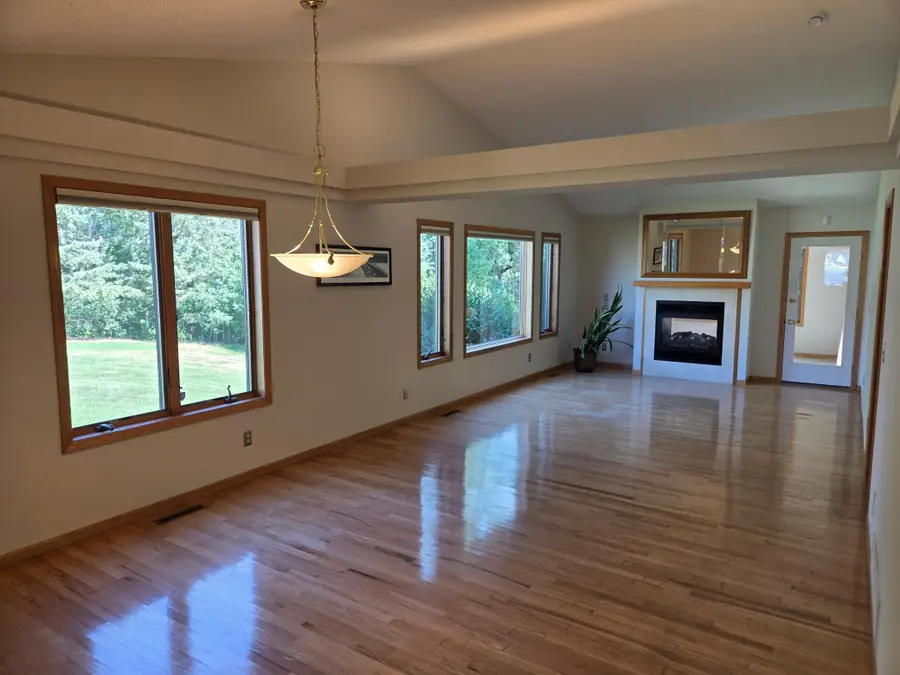 5853 Oxboro Avenue N, Stillwater, MN 55082 - #2