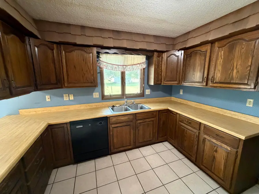 201 Birch Avenue, Ashby, MN 56309 - #3