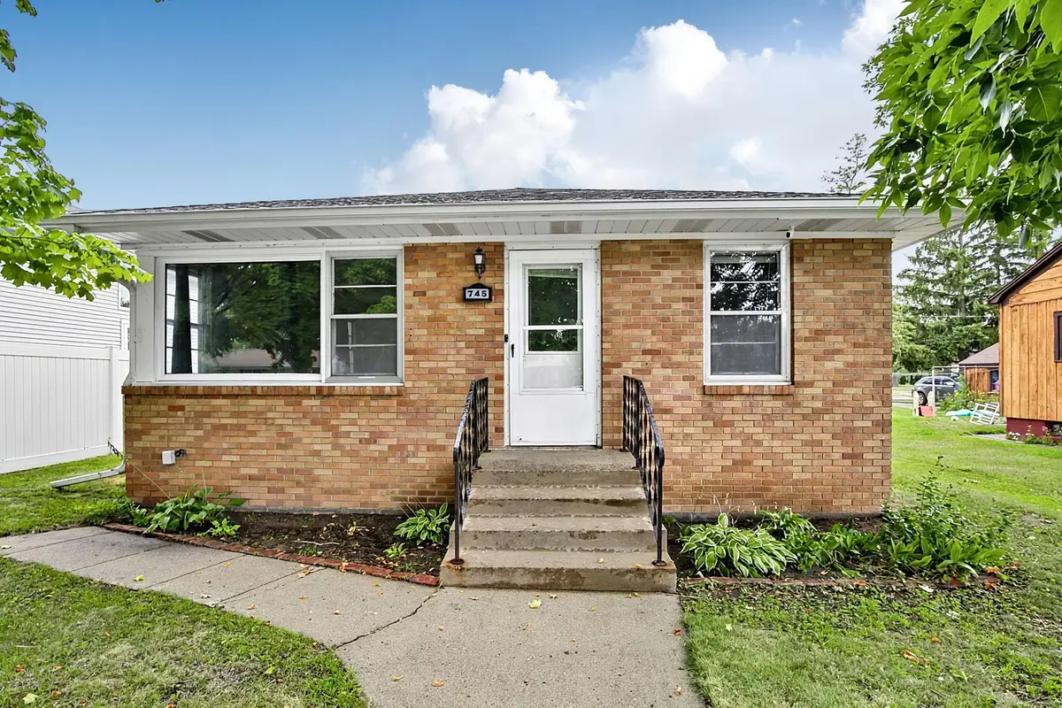 745 27th Avenue N, Saint Cloud, MN 56303 - #1