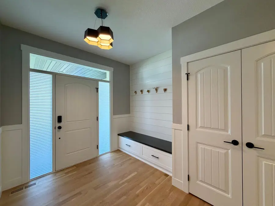 2108 Whitlee Lane Sw, Rochester, MN 55902 - #2