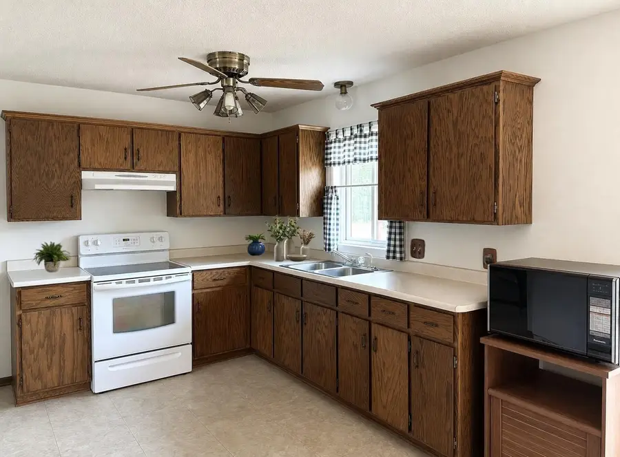 301 Cottonwood Avenue Ne, Saint Michael, MN 55376 - #2