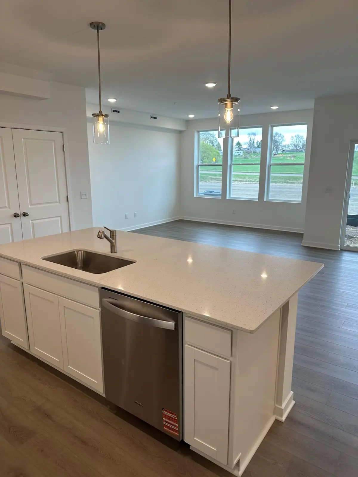 6287 Ivywood Avenue S, Cottage Grove, MN 55016 - #1