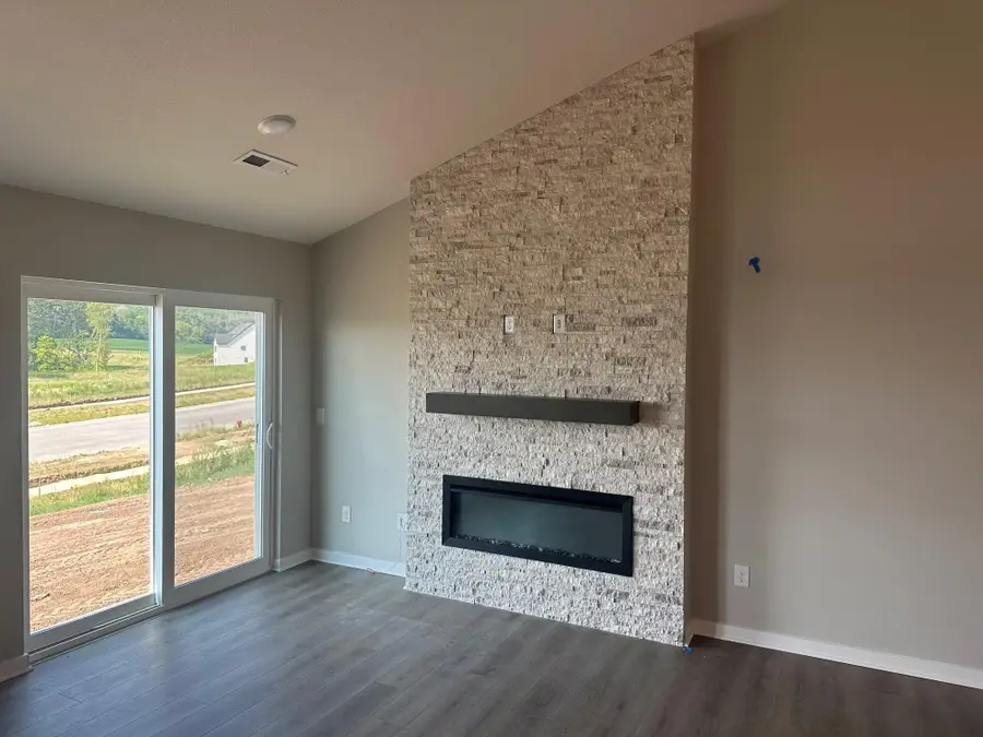 8849 63rd Street S, Cottage Grove, MN 55016 - #3