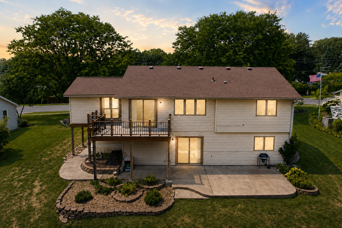 15117 Chicago Avenue, Burnsville, MN 55306 - #1