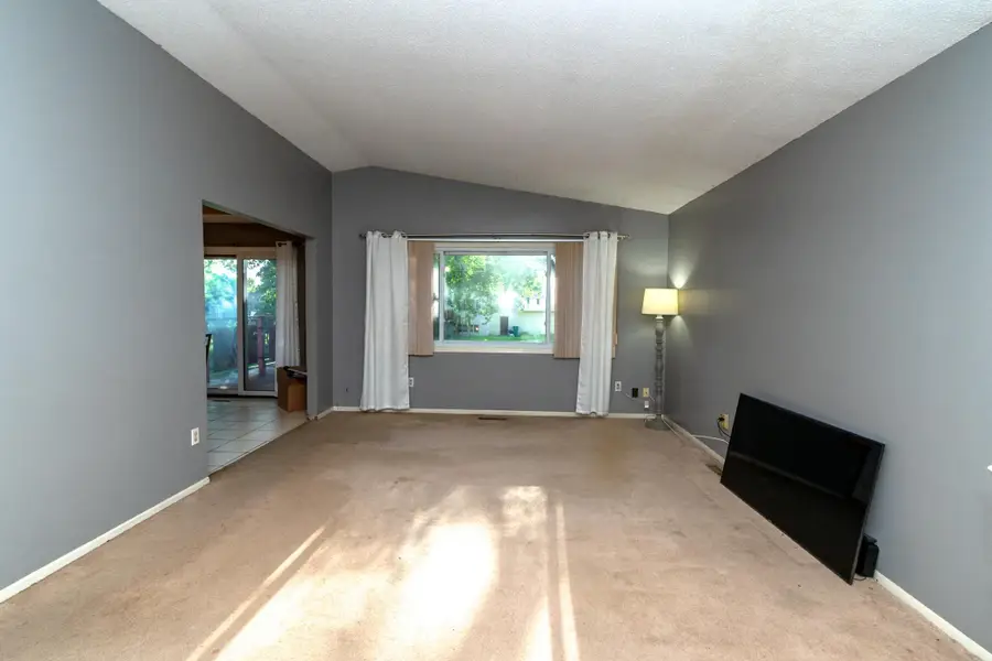 7733 Kentucky Avenue N, Brooklyn Park, MN 55445 - #3