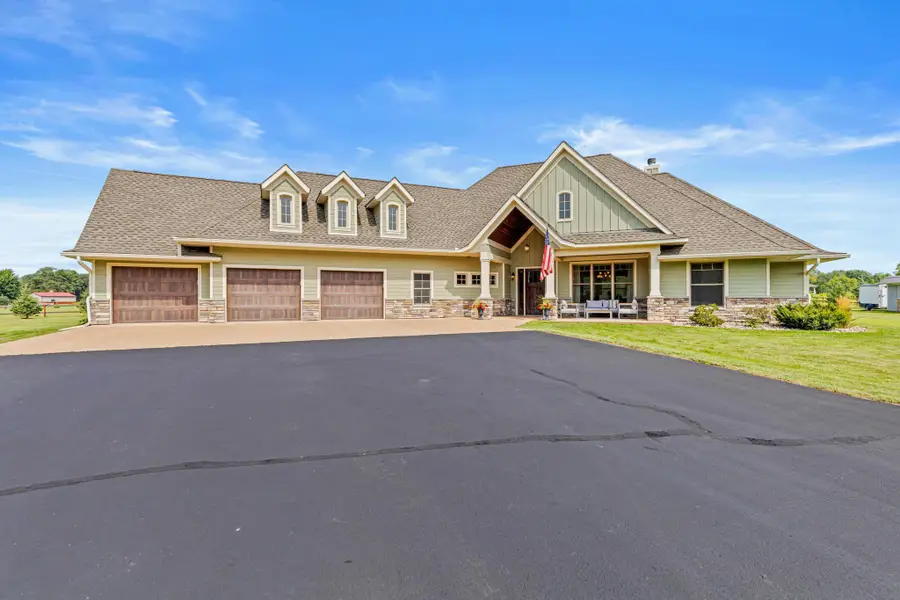 14549 Furman Street Ne, Forest Lake, MN 55025 - #3