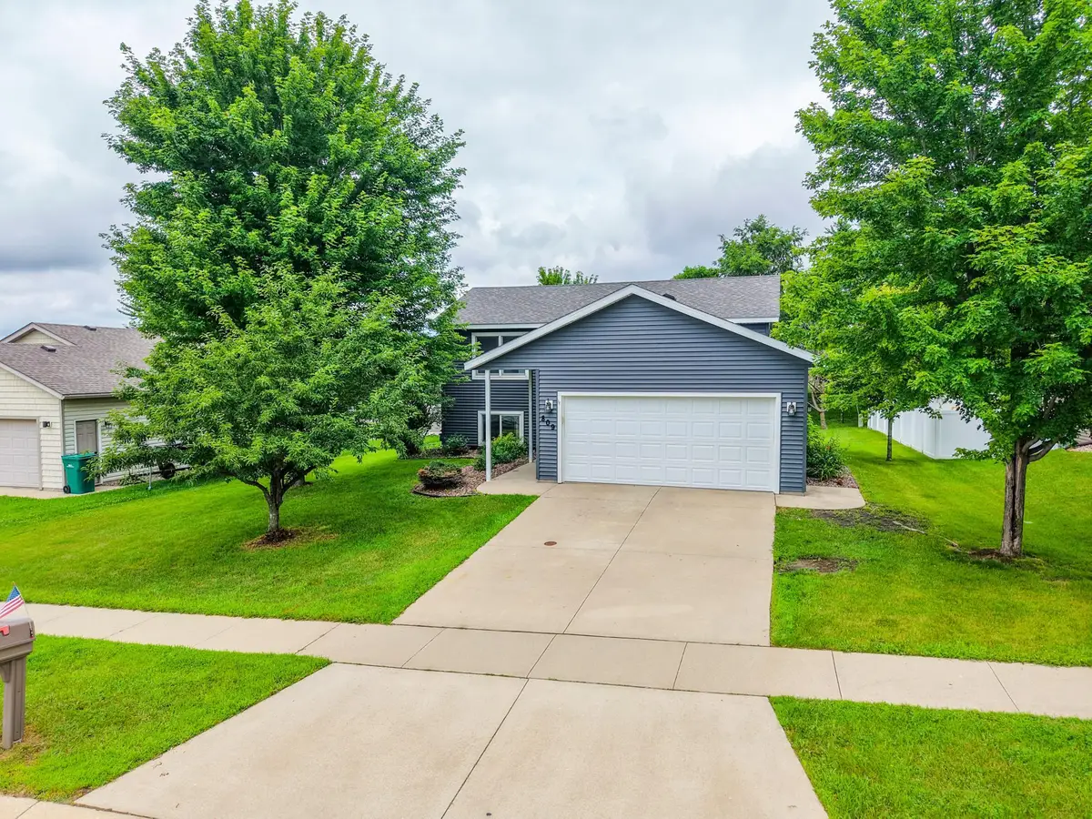 809 10th Street Nw, Kasson, MN 55944 - #1